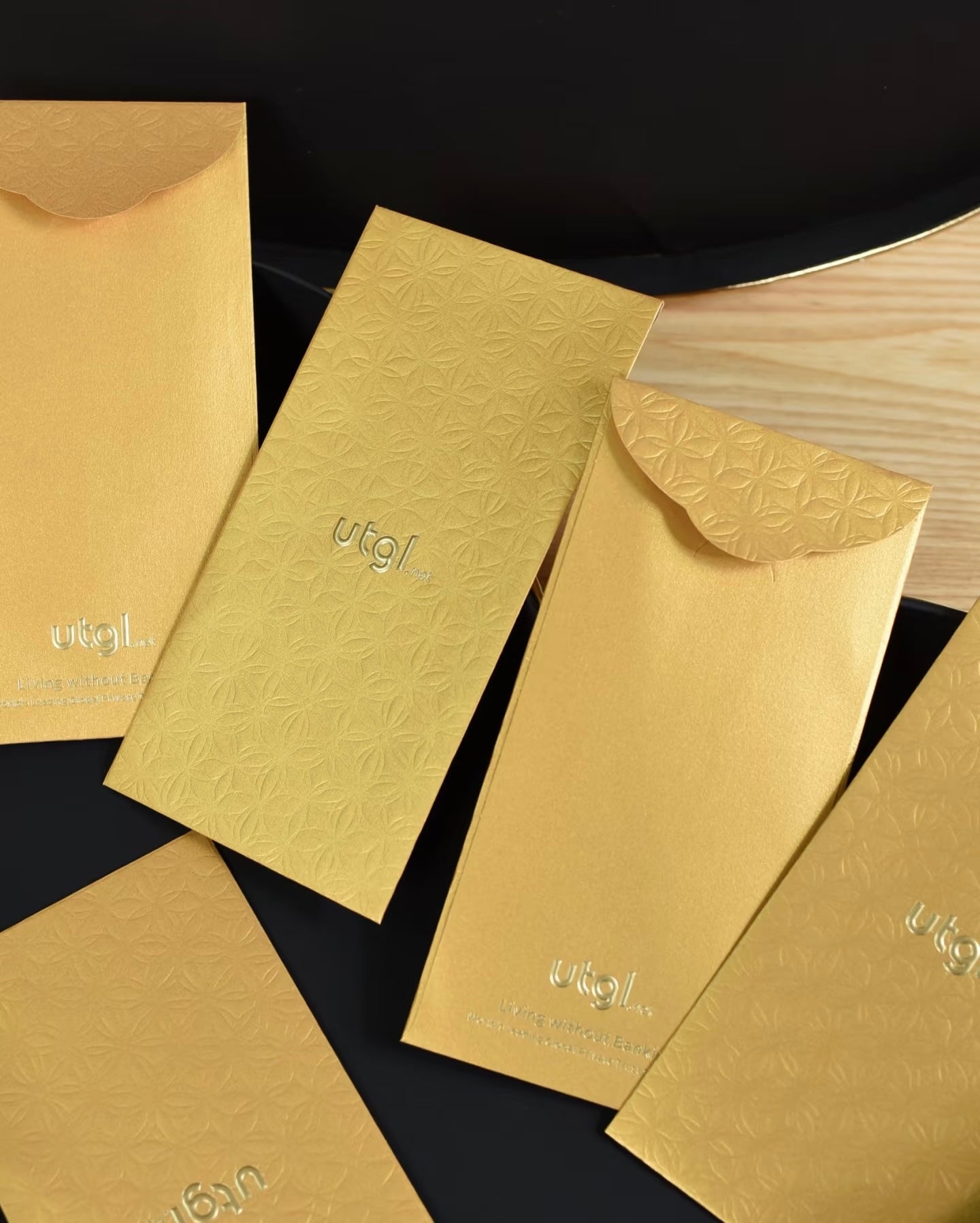Custom 200 Boxes High-end for Business (Brand Designer) Order Red Envelopes with Gold Foiled Embossed Lucky Money Personalized Gift Packet