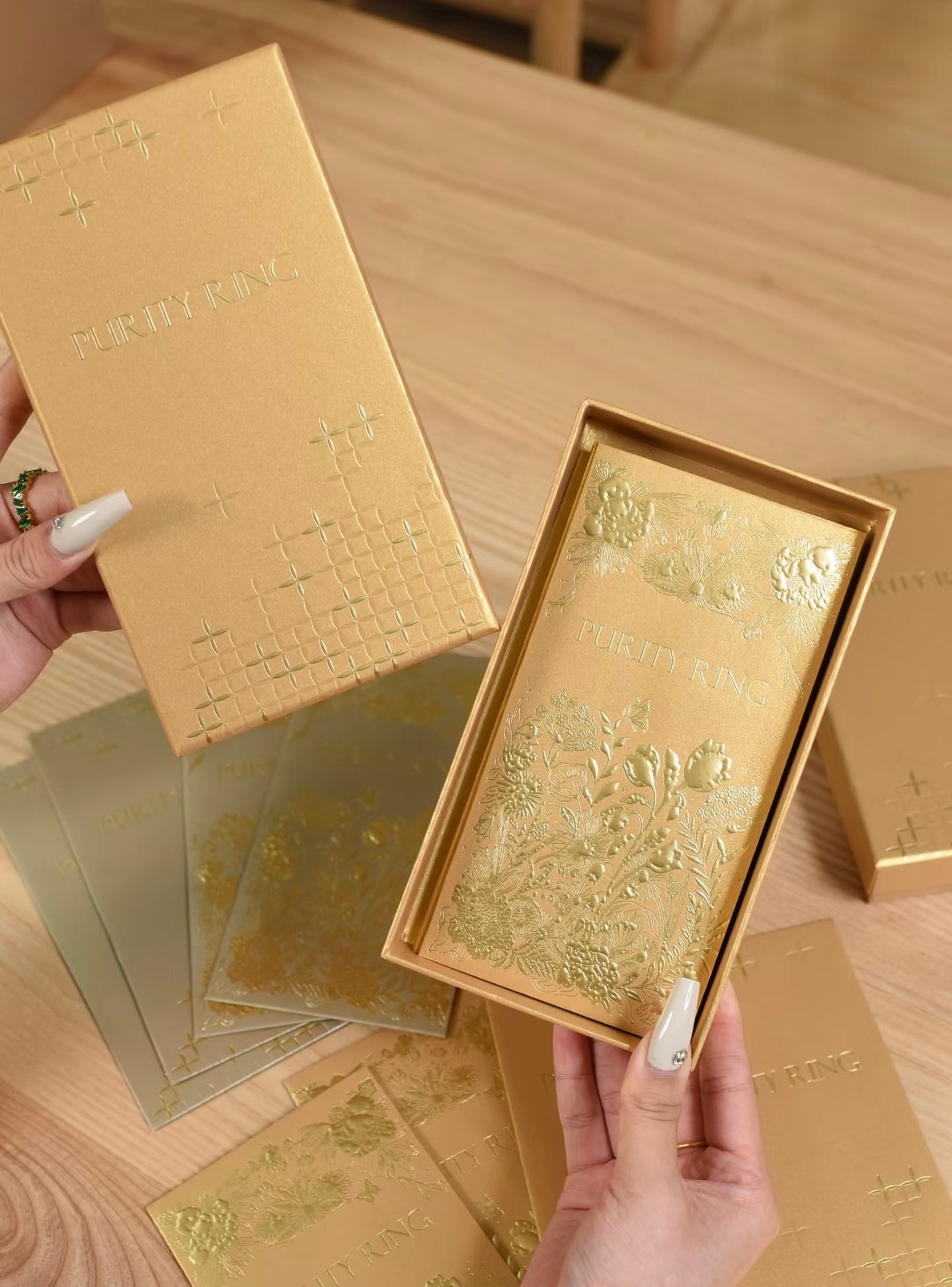 Custom 100 Boxes High-end for Business Order Red Envelopes with Gold Foiled Embossed Lucky Money Personalized Gift Packet