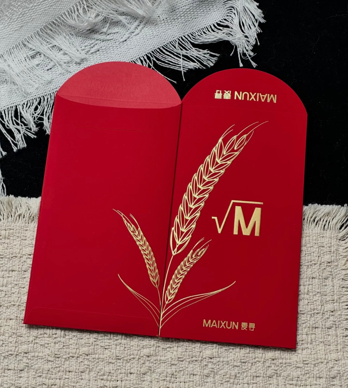 Wholesale with Free Design Luxe Gold Foil Red Envelope Lucky Money Personalized Gift Packet